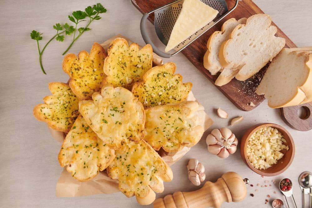 Garlic cheese bread.