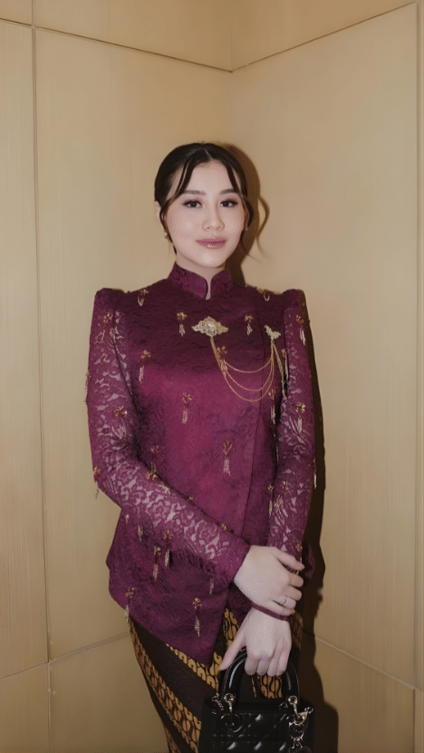 Kebaya Janggan 