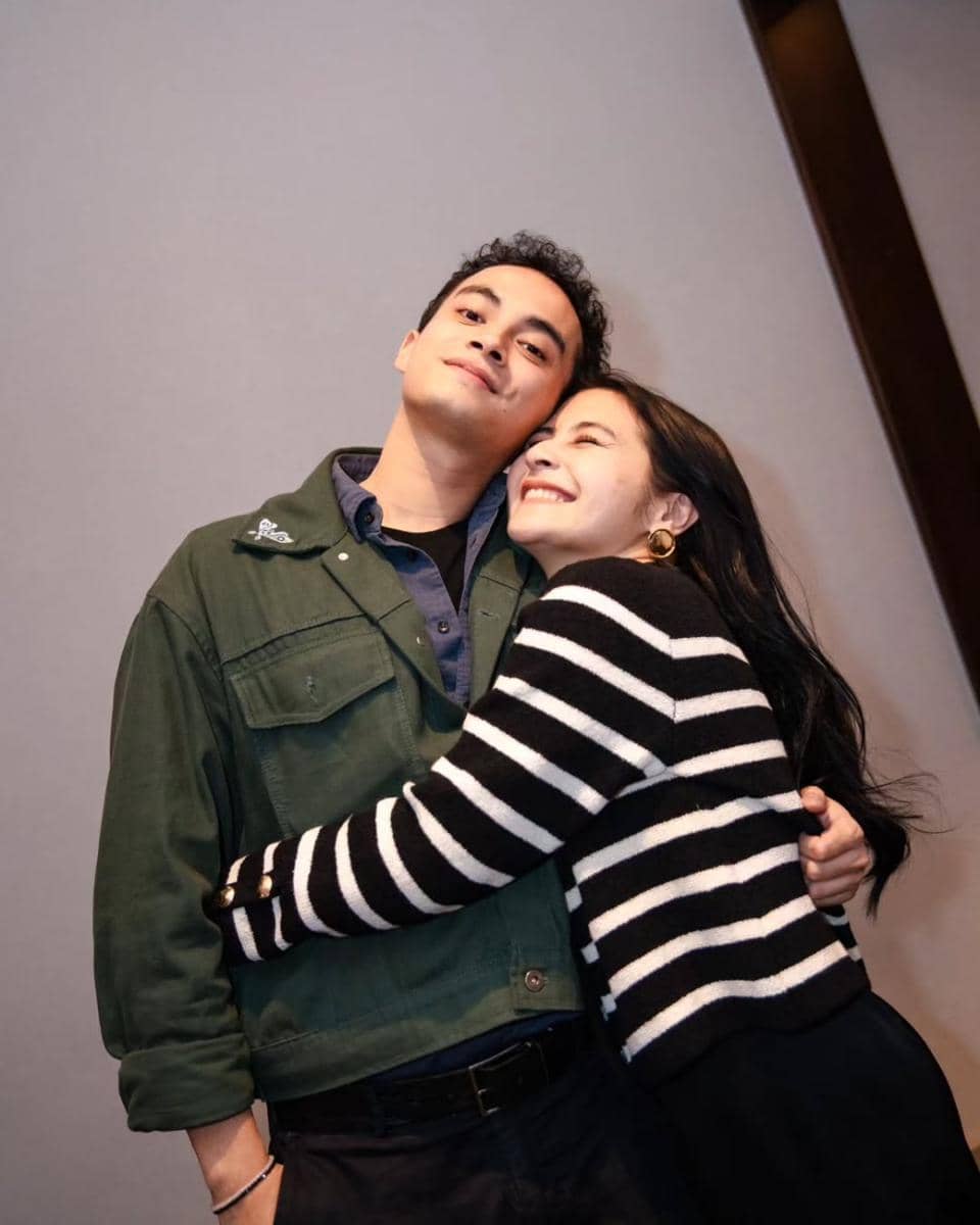 Kemarin nyusulin @omara.esteghlal ke special screening Tinggal Meninggal, aku sempet ngintip ke.jpg