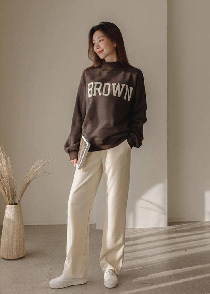 baju cokelat cocok dengan celana warna apa