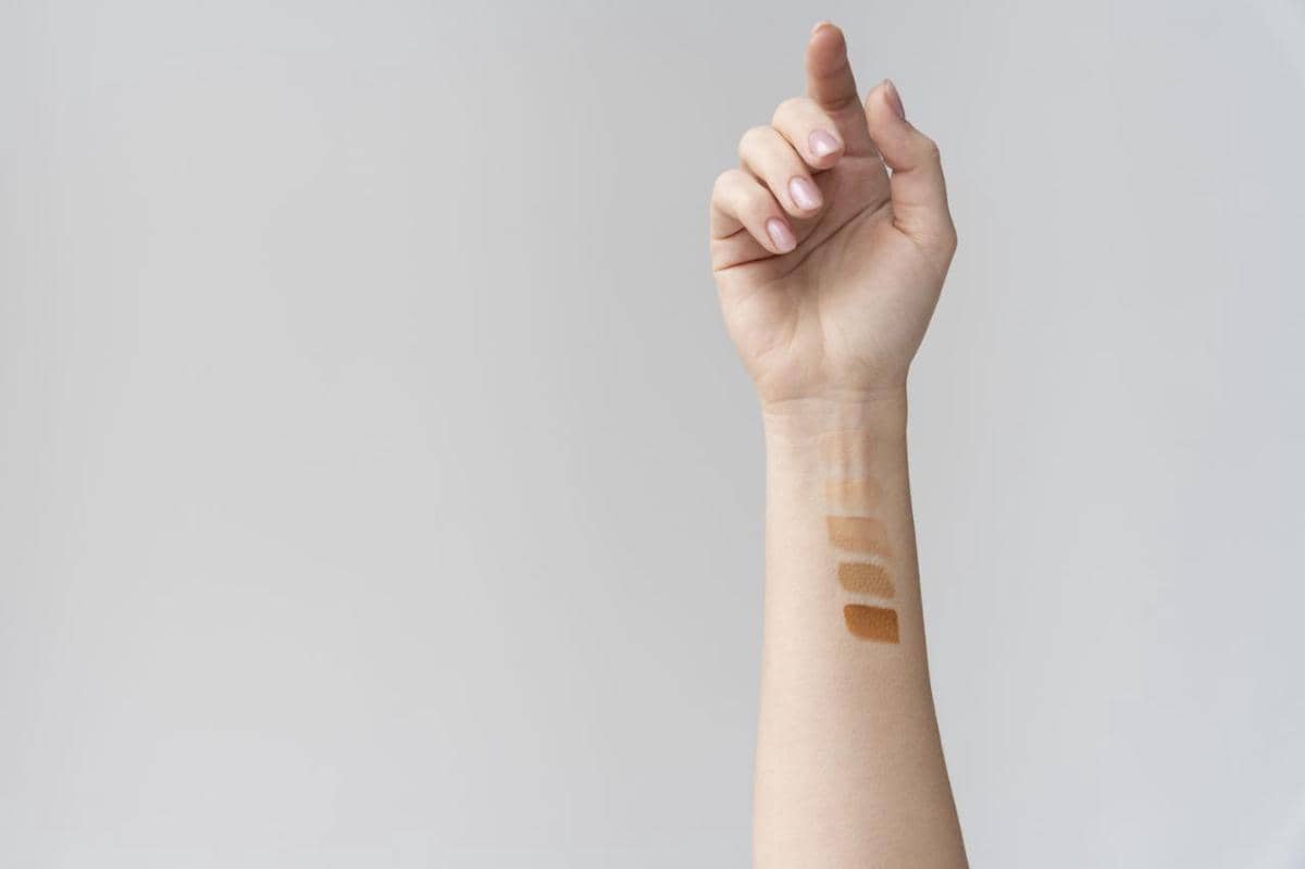 cara memilih shade bedak Luxcrime