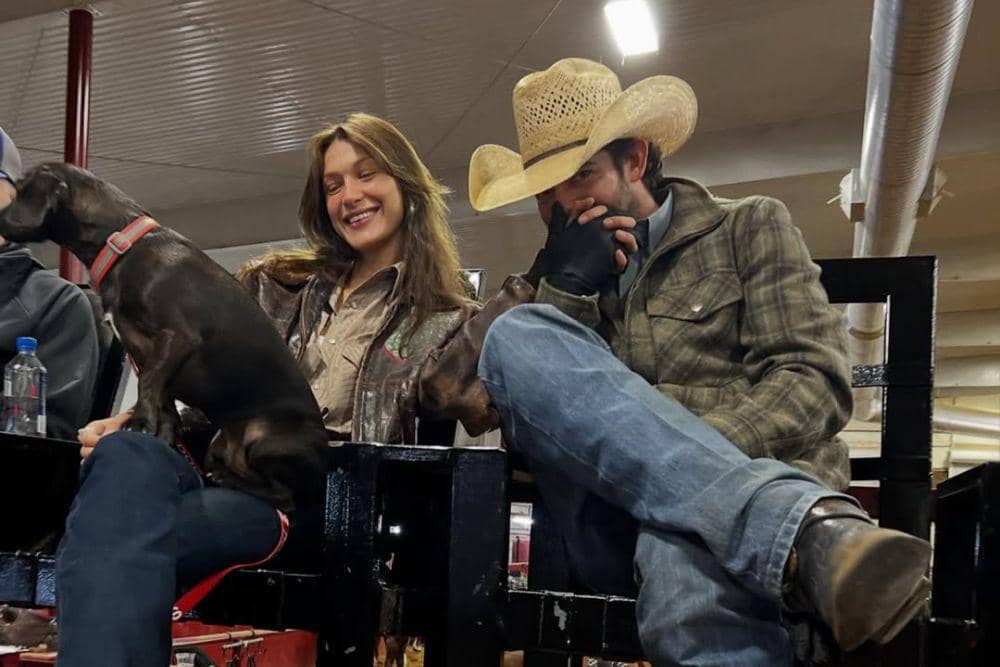 Bella Hadid dan Adan Banuelos Dikabarkan Putus