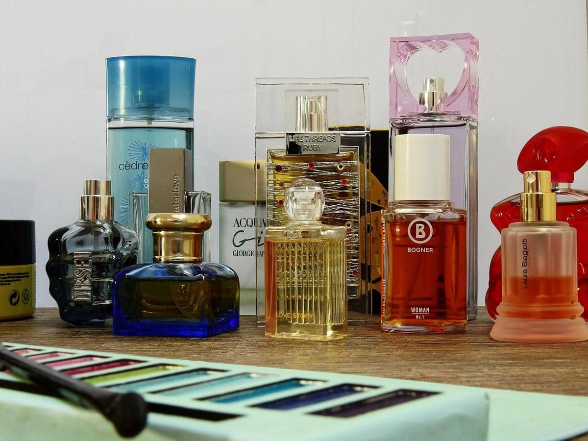 5 Parfum Lokal dengan Packaging Unik dan Estetik 