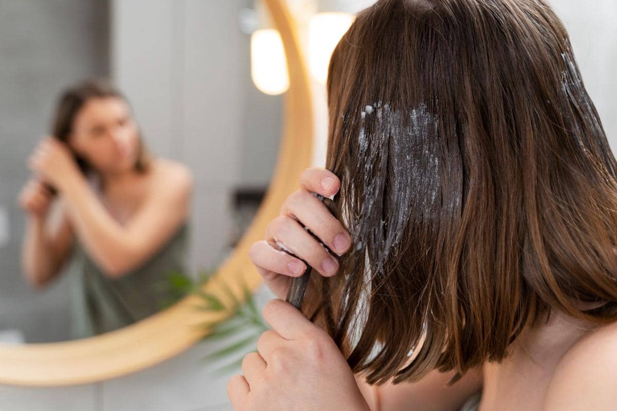 5 Perawatan Rambut Ramah Lingkungan yang Mudah Dilakukan di Rumah