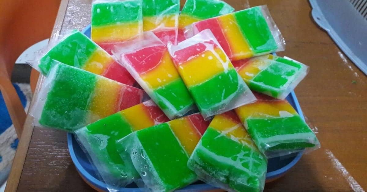 Ilustrasi es gabus jadul, makanan enak khas 90-an 