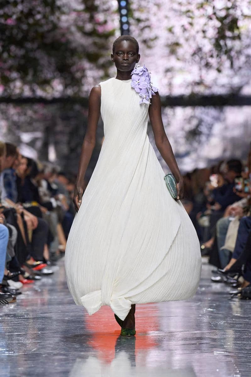2_DIOR_MODE_FEMME_HC_SPRING_SUMMER_2026_LOOK_2.jpg