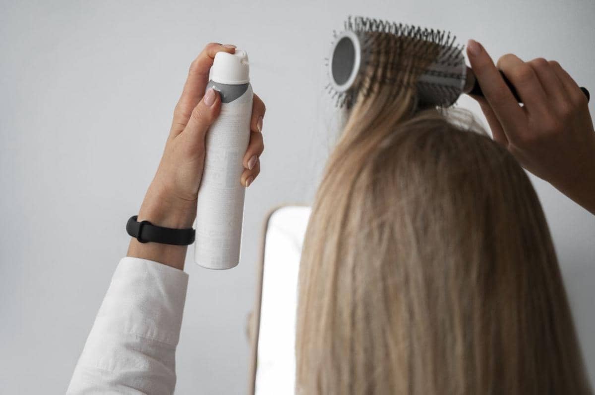 kesalahan dalam menggunakan dry shampoo