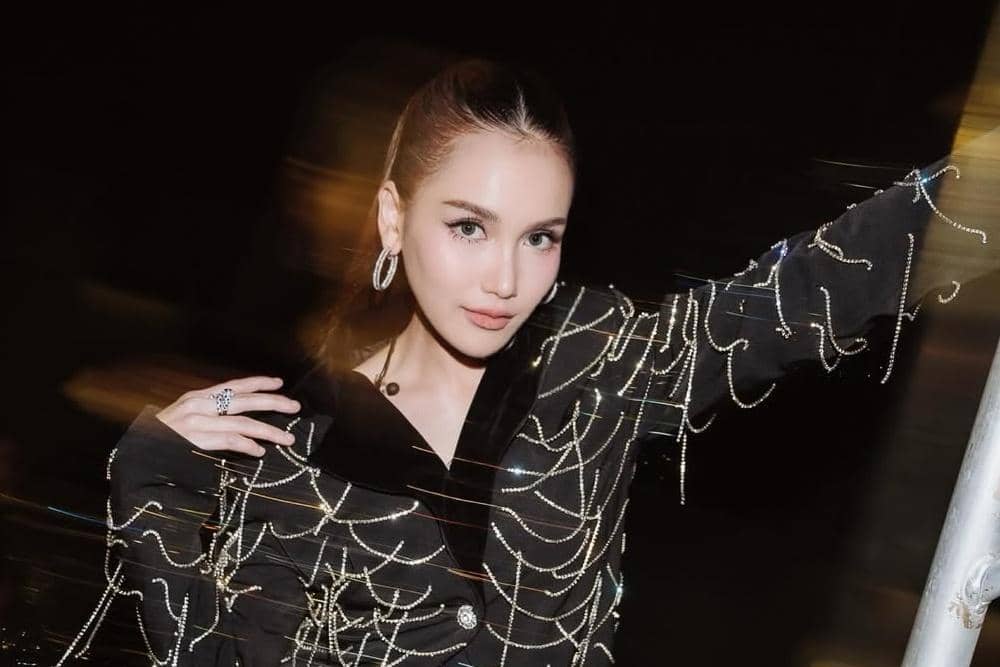 Fakta Keluarga Ayu Ting Ting