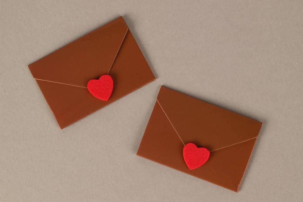 ilustrasi surat cinta (pexels.com/Ann H)