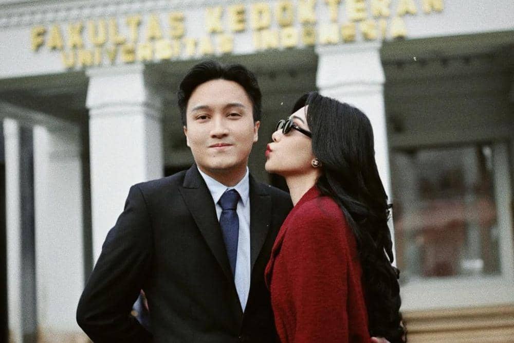 Isyana Sarasvati dan Rayhan Maditra