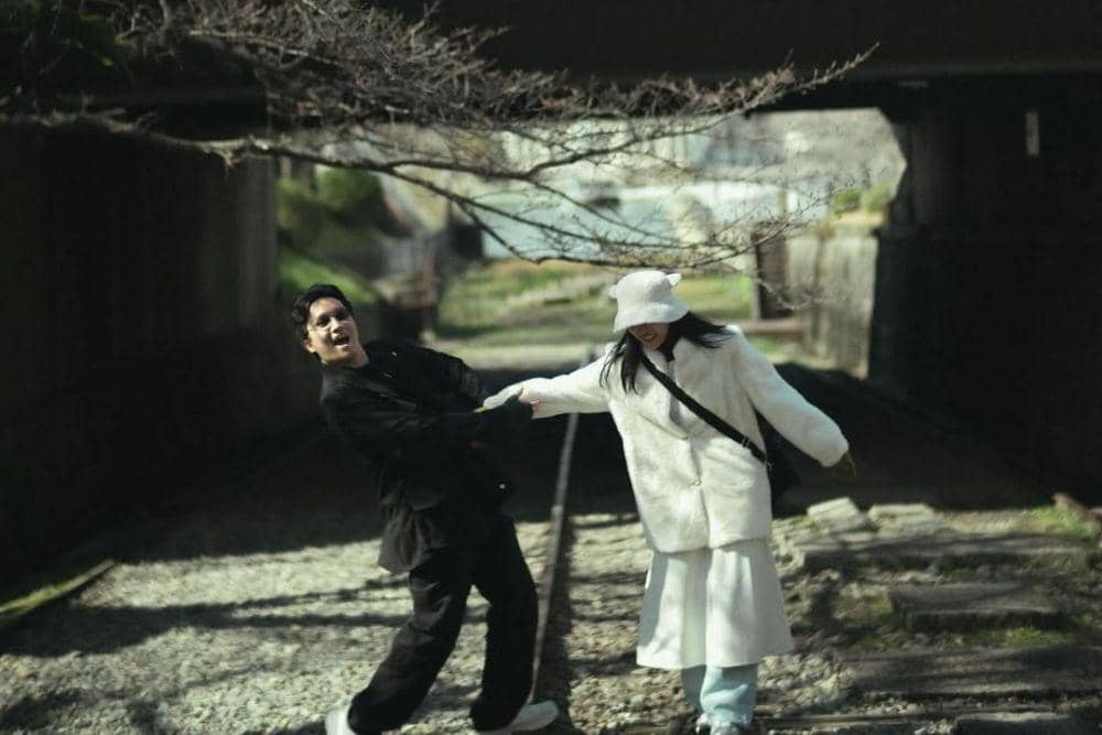 Isyana Sarasvati dan Rayhan Maditra