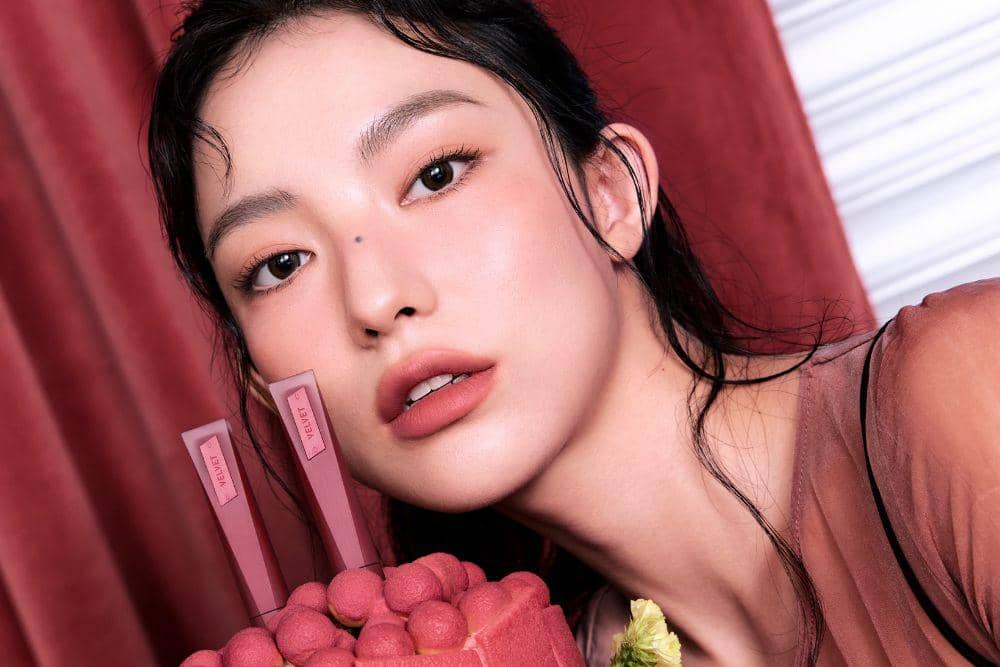 Yuk, Cobain Lip Tint Baru dengan Hasil Velvet, Bibir Nyaman dan Lembap
