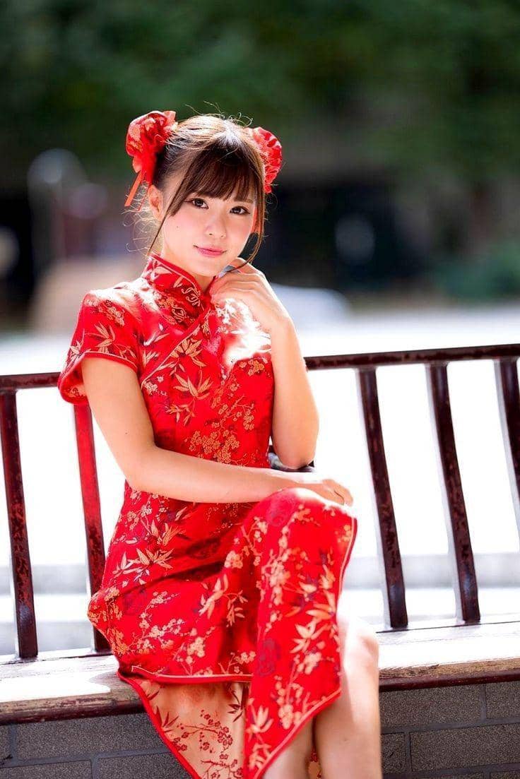 inspirasi tatanan rambut pendek untuk perayaan tahun baru Imlek