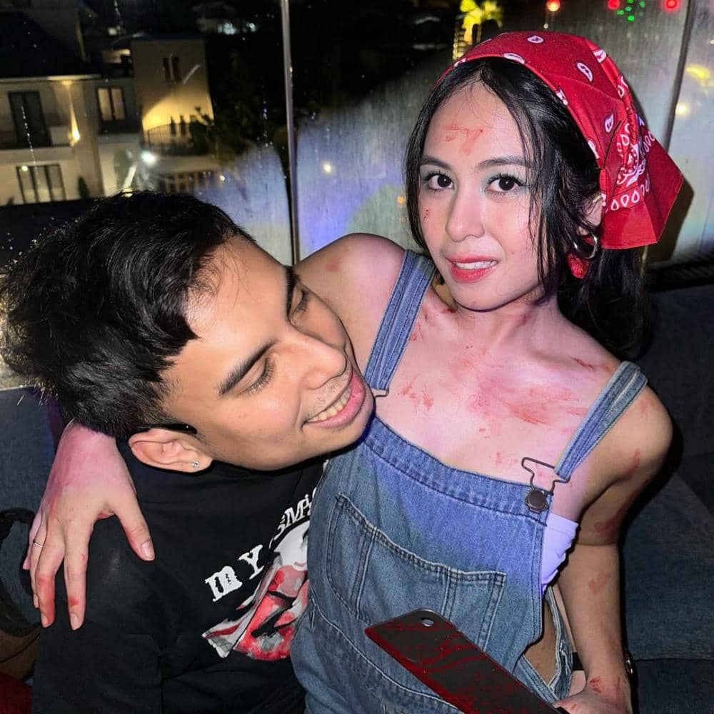 i present you, Maxine Minx..jpg