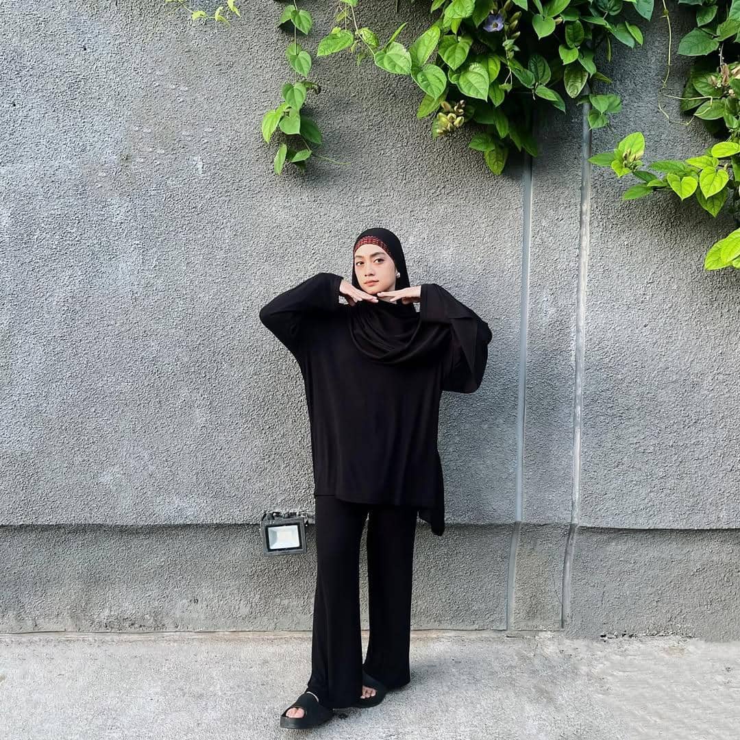 referensi OOTD kasual ala Ayudia Bing Slamet