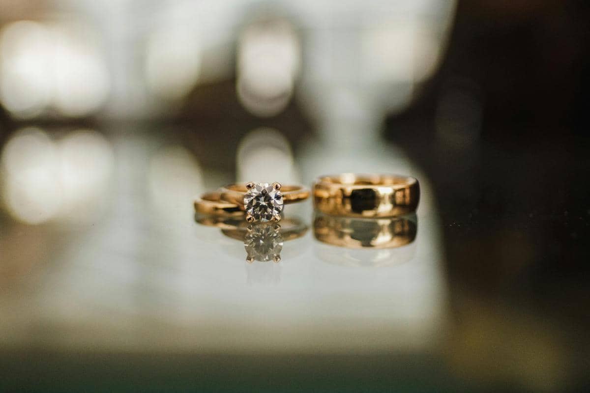Perbedaan Warna Gold dan Rose Gold, Lihat Detailnya!