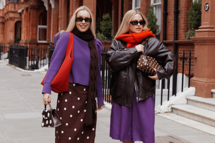 7 Prediksi Tren Kombinasi Warna Baju 2026, Bold dan Eklektik!