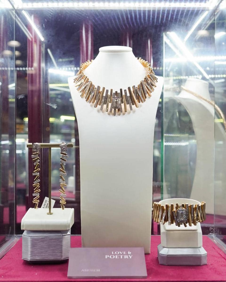 Frankly, That’s Love.A Valentine’s Day exhibition celebrating the season of love.Explore exquisi (3).jpg