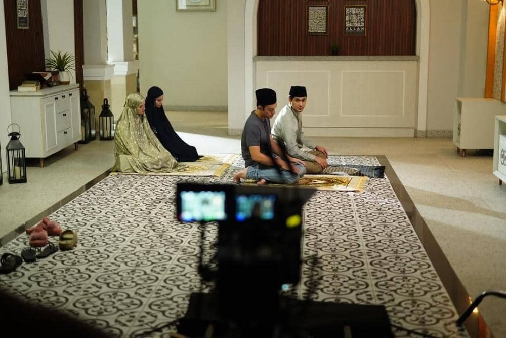 A dan Z InsyaAllah Cinta episode 1 !Siapa yang sudah bertemu dengan Abyan, Zara, dan FaraBagaima (2).jpg
