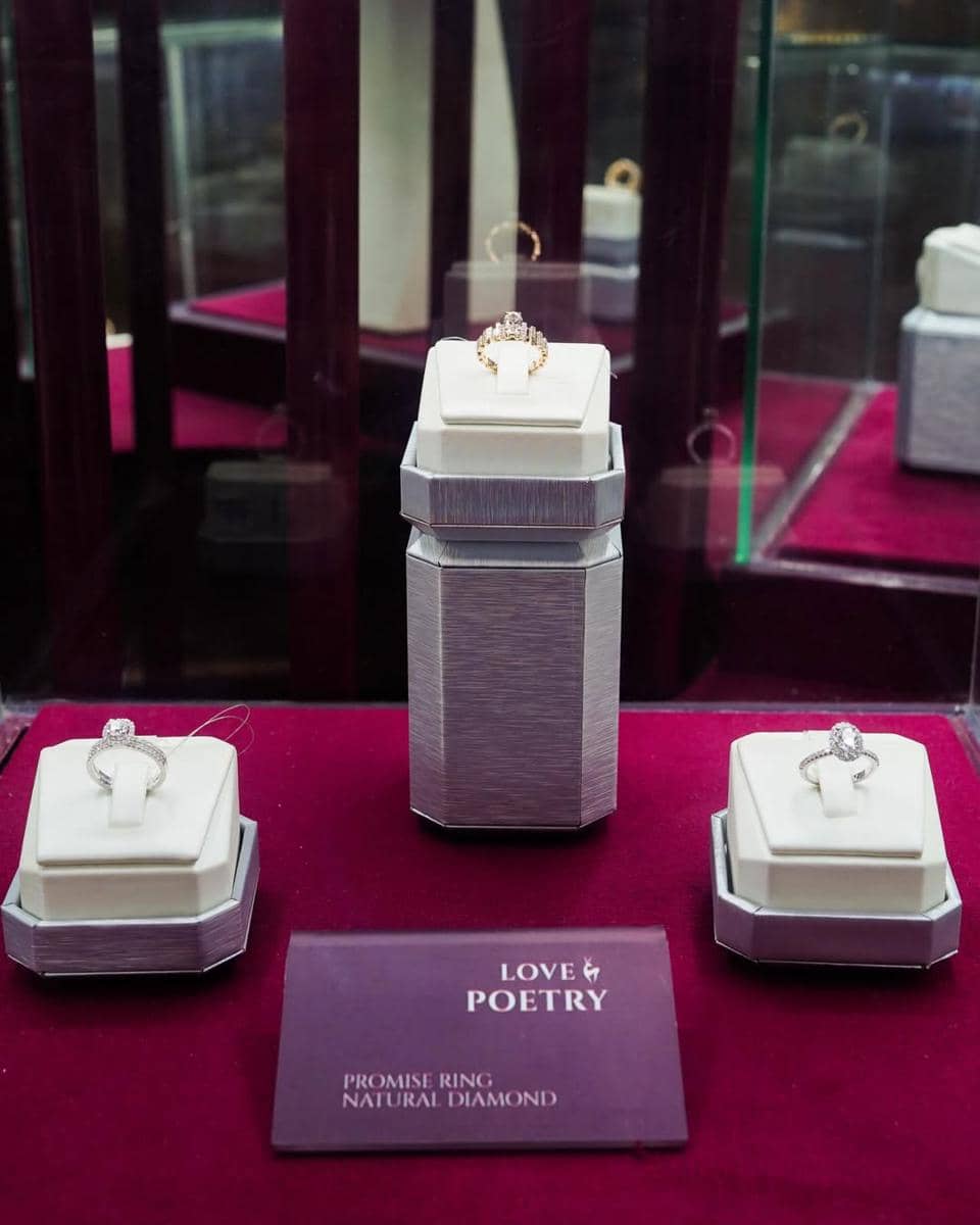 Frankly, That’s Love.A Valentine’s Day exhibition celebrating the season of love.Explore exquisi (1).jpg