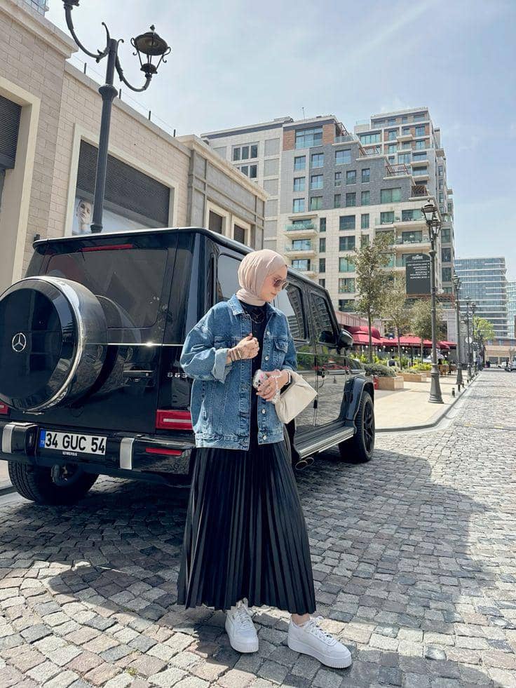 mix and match rok plisket untuk buka bersama