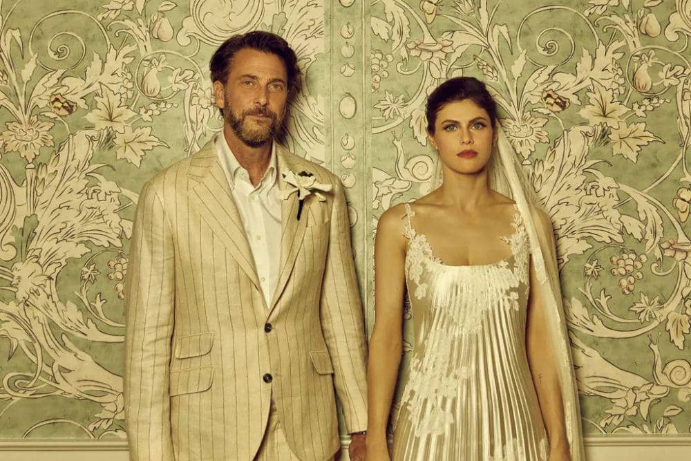 Alexandra Daddario dan Andrew Form