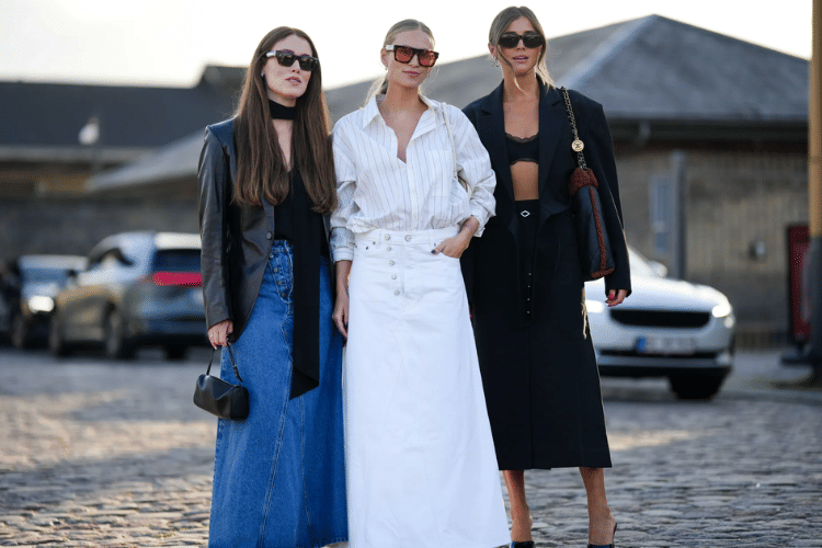 5 Tips Memilih Rok agar Kaki Terlihat Lebih Panjang, Biar Jenjang!