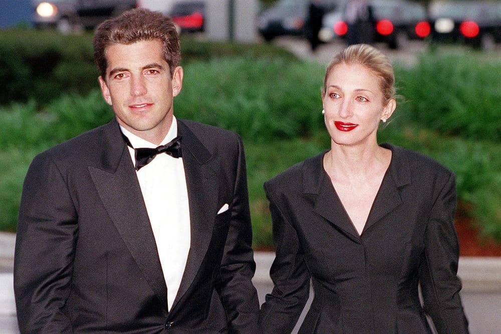 Mengenang Kisah Cinta Tragis John F. Kennedy Jr. dan Carolyn Bessette