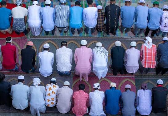 ilustrasi sholat 