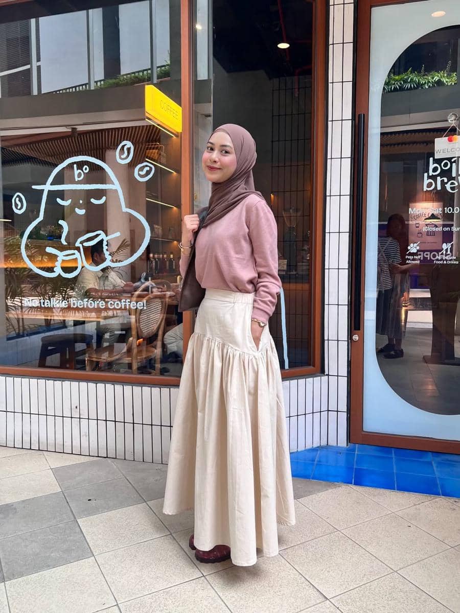 Inspirasi OOTD ala Dianty Annisa 