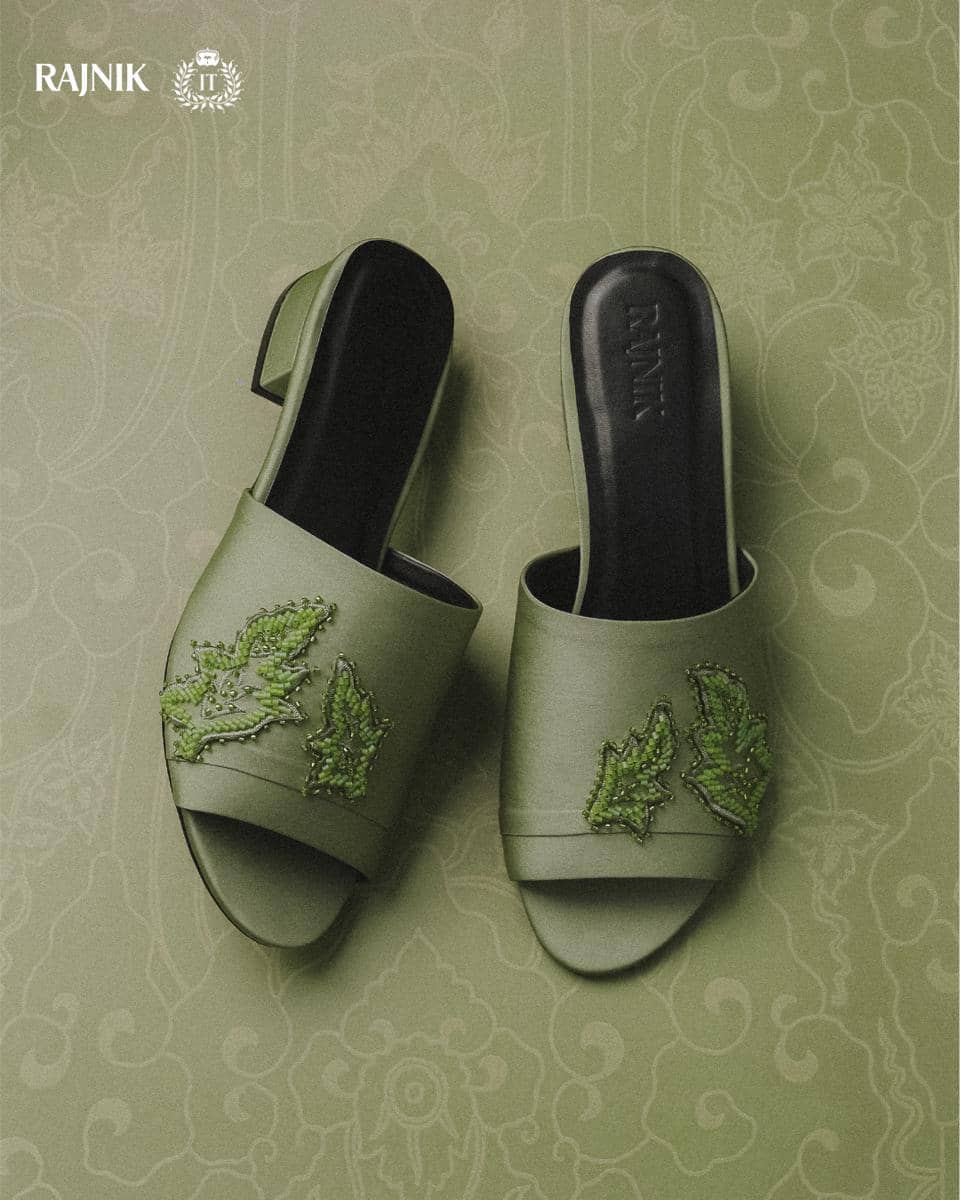 RAJNIK _ IWAN TIRTA (2).jpg