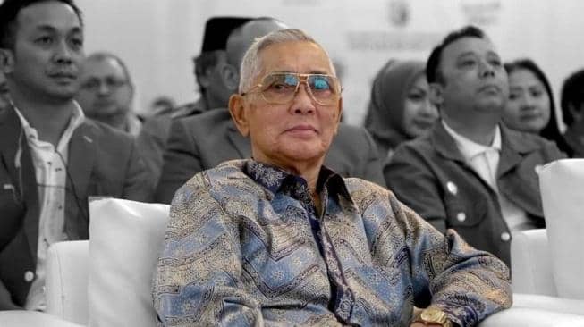 Meninggal Dunia, ini Jejak Perjalanan Karier Try Sutrisno