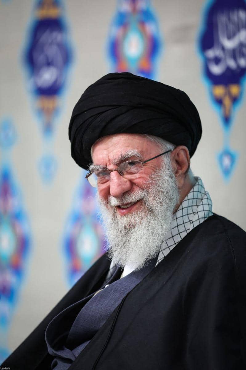 siapa Ayatollah Ali Khamenei