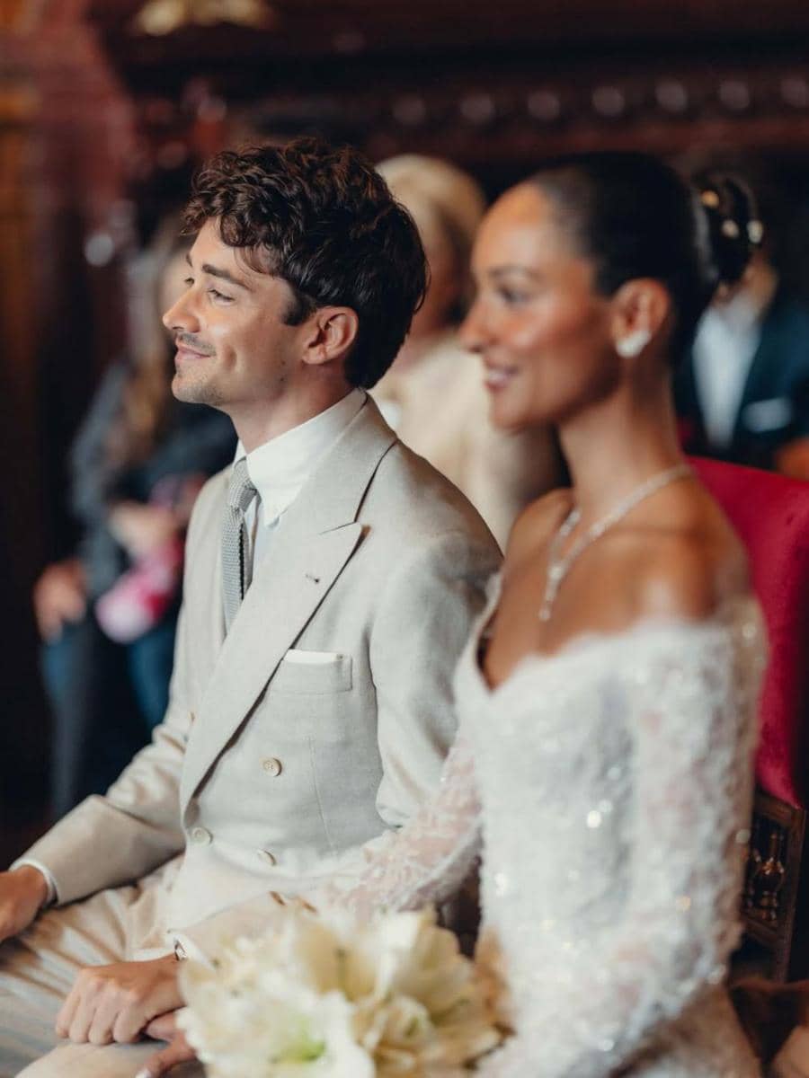 Charles Leclerc dan Alexandra Saint Mleux