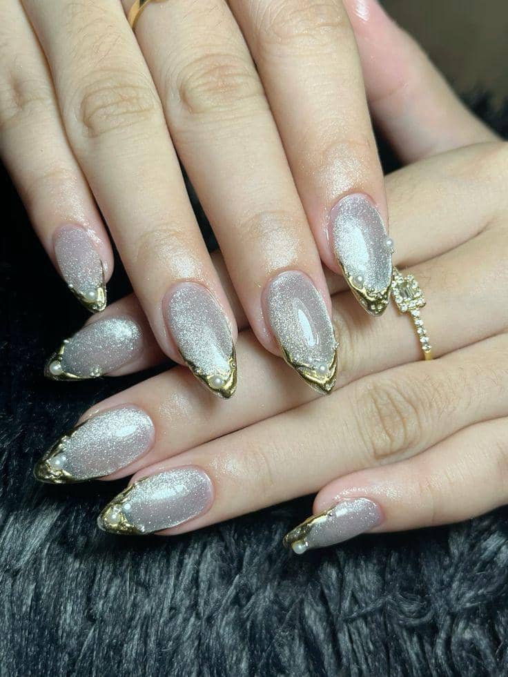 inspirasi nail art nuansa putih