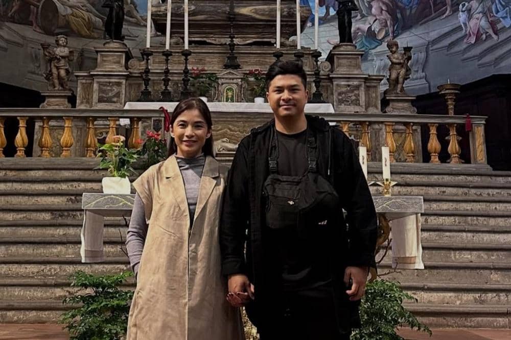 One of our dream is to do a pilgrimage. And now God has granted us that dream as our 10th weddin.jpg