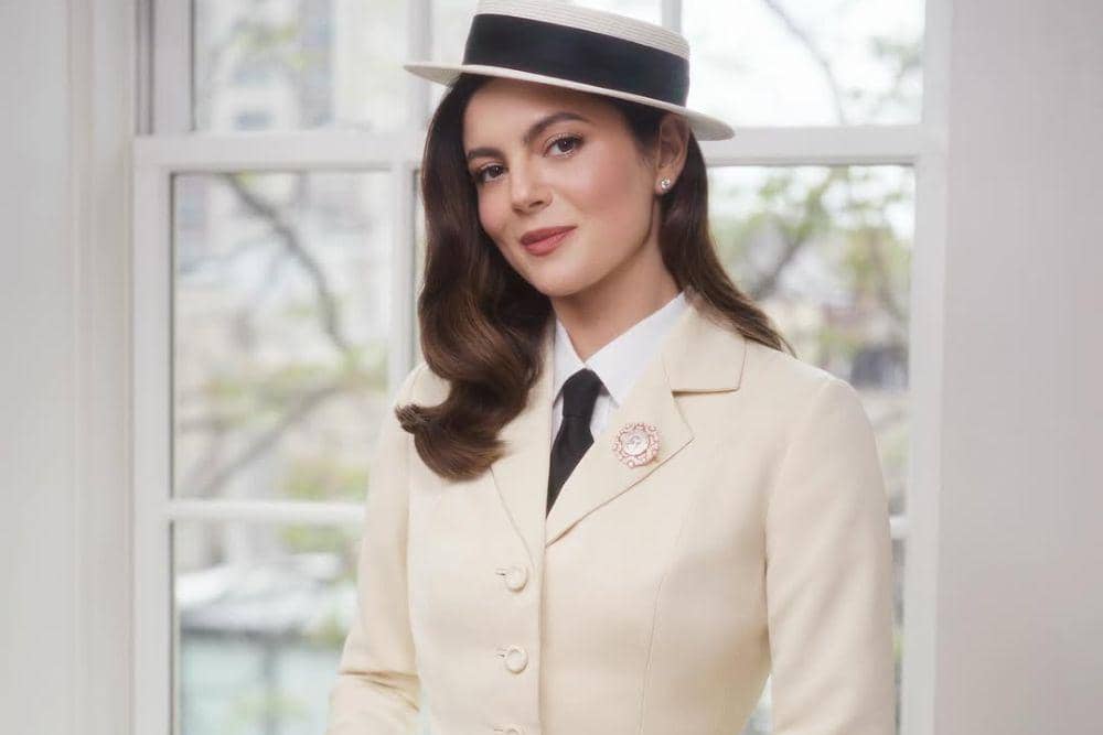 Intip Variasi Makeup Bold a la Monica Barbaro yang Elegan dan Stunning