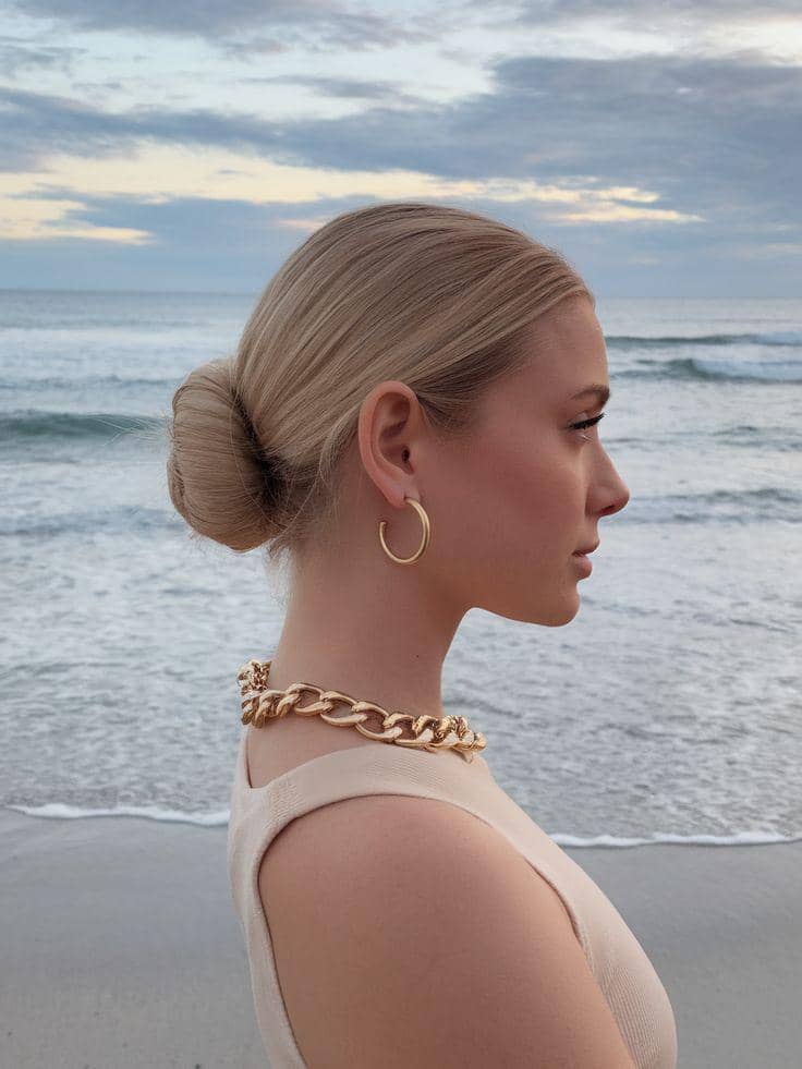 Variasi styling rambut anti lepek untuk cuaca panas