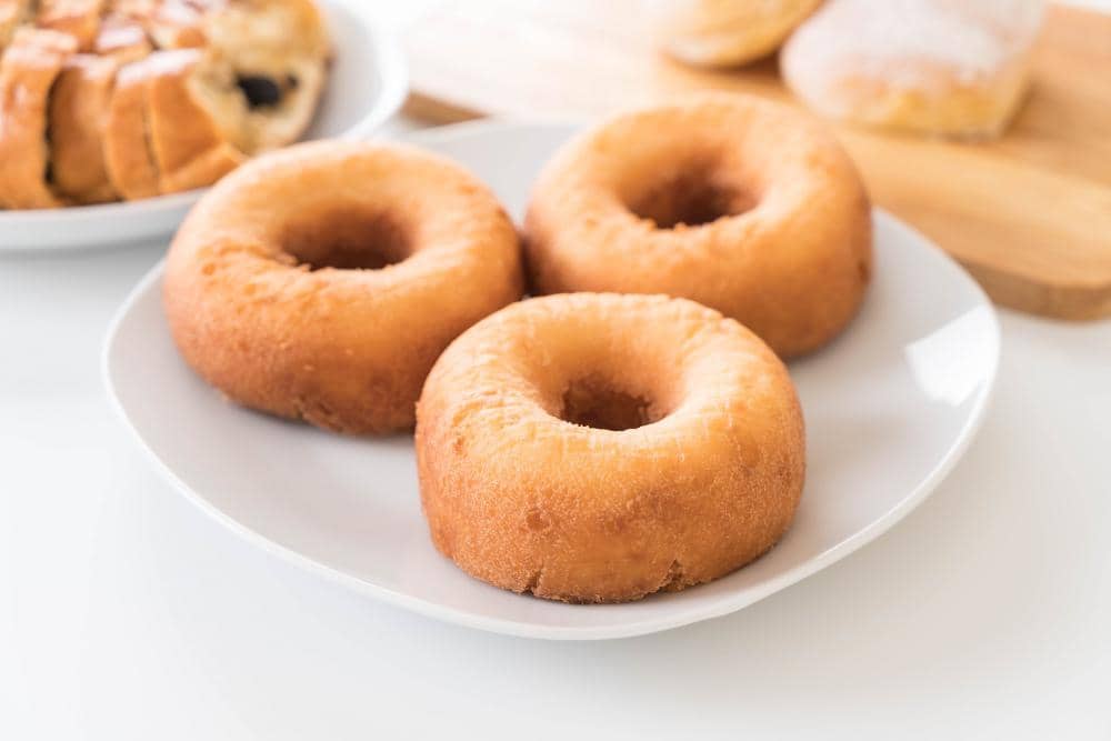 Resep Donat Pisang Empuk Pakai 2 Bahan, Anti Gagal dan Mudah Dibuat!