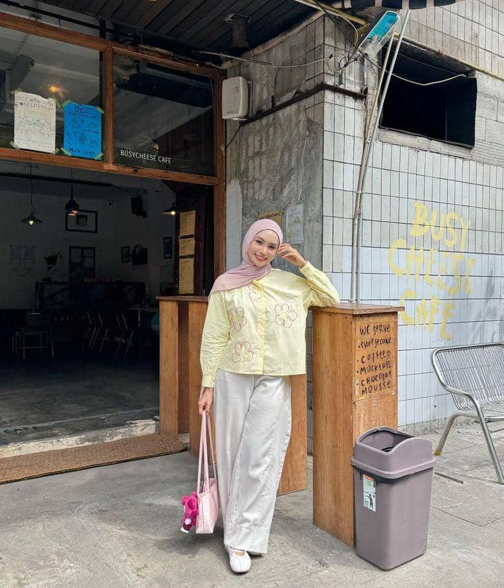 baju warna butter yellow cocok dengan jilbab warna apa