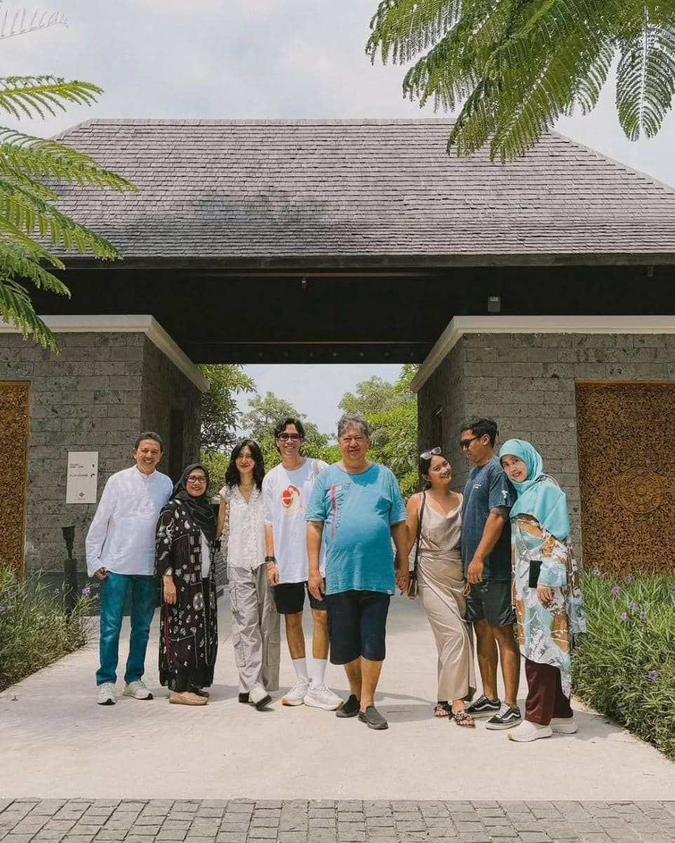 Vidi Aldiano dan Keluarga