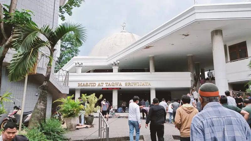 masjid tercantik di jakarta untuk itikaf