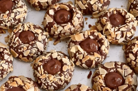 Resep Thumbprint Choco Almond, Kue Kering Renyah untuk Isi Toples Lebaran