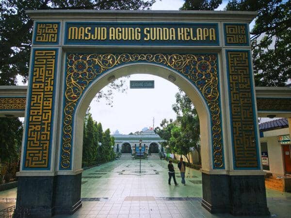 masjid tercantik di jakarta untuk itikaf