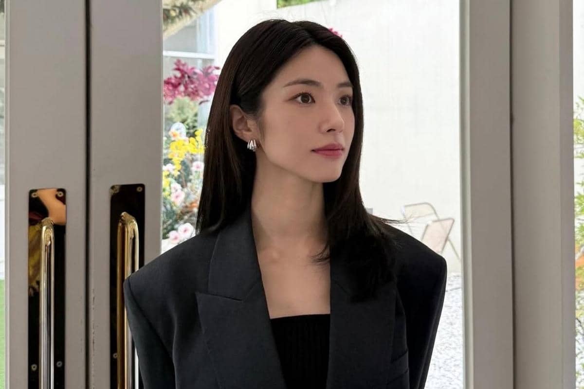 Potret Ha Young