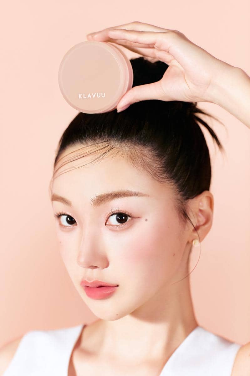 Foto Pendukung 3_ Actress Backstage Boosting Cushion Fixing.jpg