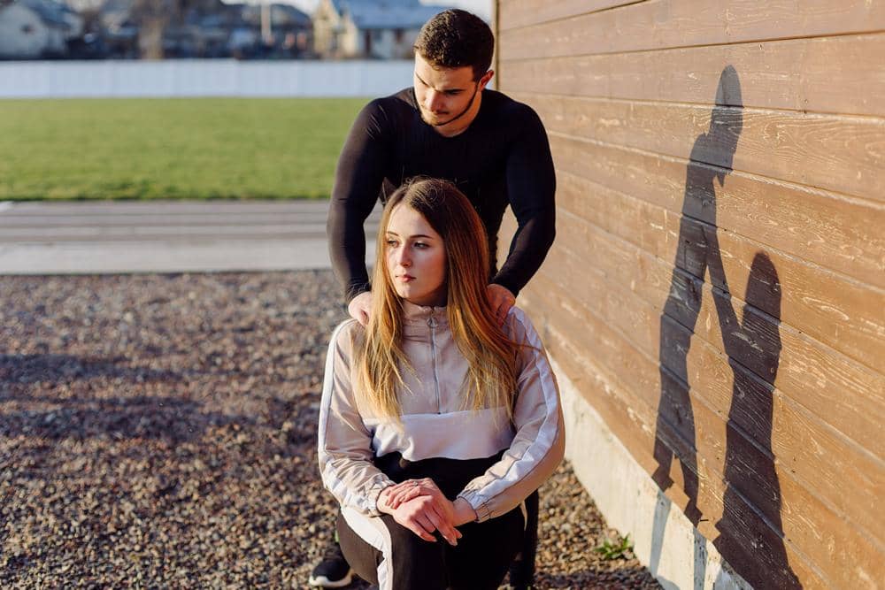 5 Shio yang Paling Sulit Percaya Orang Lain, Punya Trust Issue