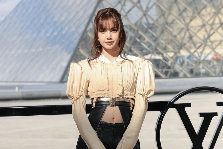 Gaya Lisa 'BLACKPINK' hingga Alysa Liu Hadir di Louis Vuitton FW26