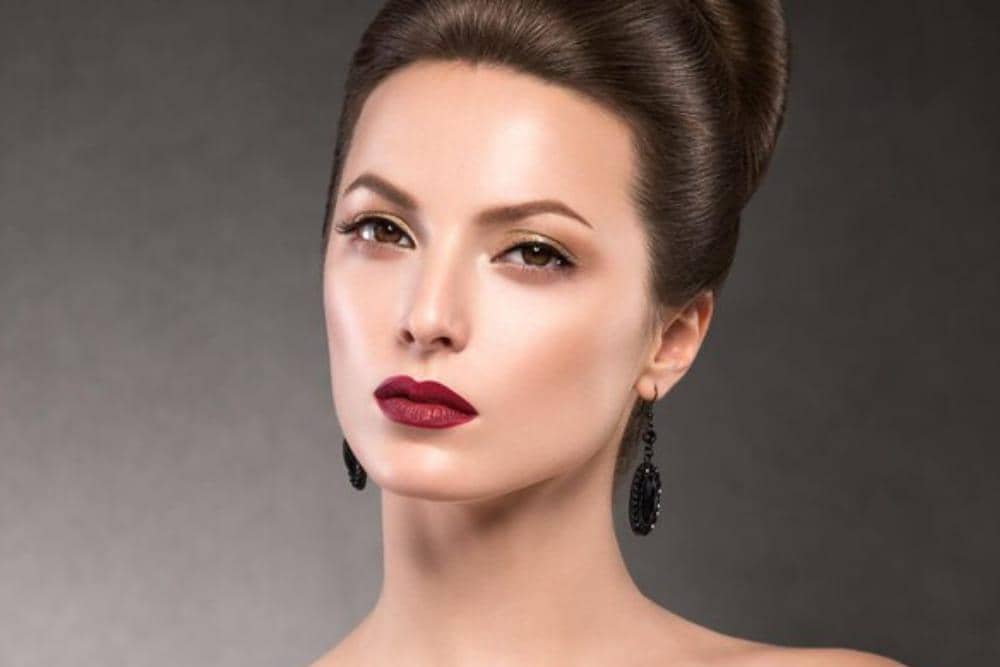 Sering Salah Shade? Ini 5 Cara Memilih Foundation Sesuai Undertone Kulit