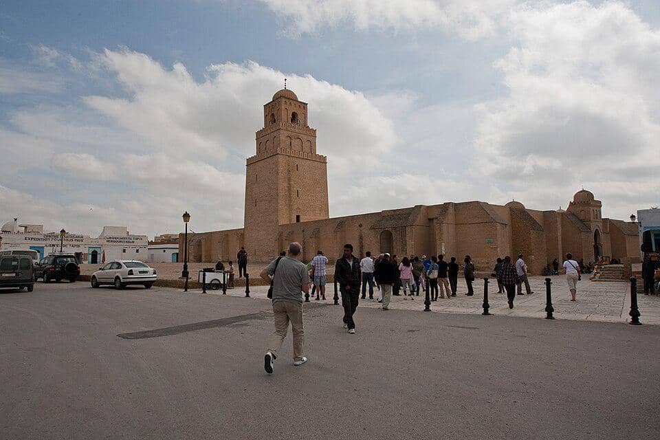 Pemandangan di Masjid Agung Kairouan di Tunisia.